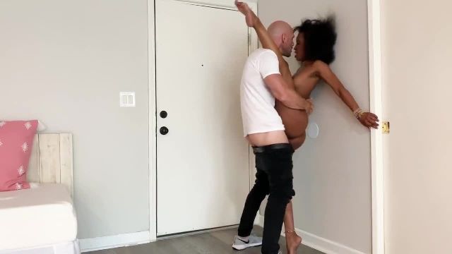 Johnny Sins - Tight Body Babe Demi Sutra Answers the Door Naked! - 7