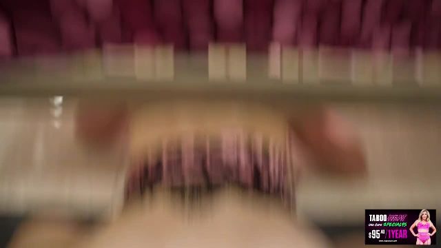 Cory Chase and Vivianne DeSilvain in Fucking Step Mom and Step Aunt Stuck under the Bed - 9